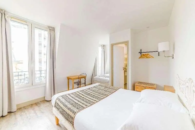Korner Eiffel 3* Paris