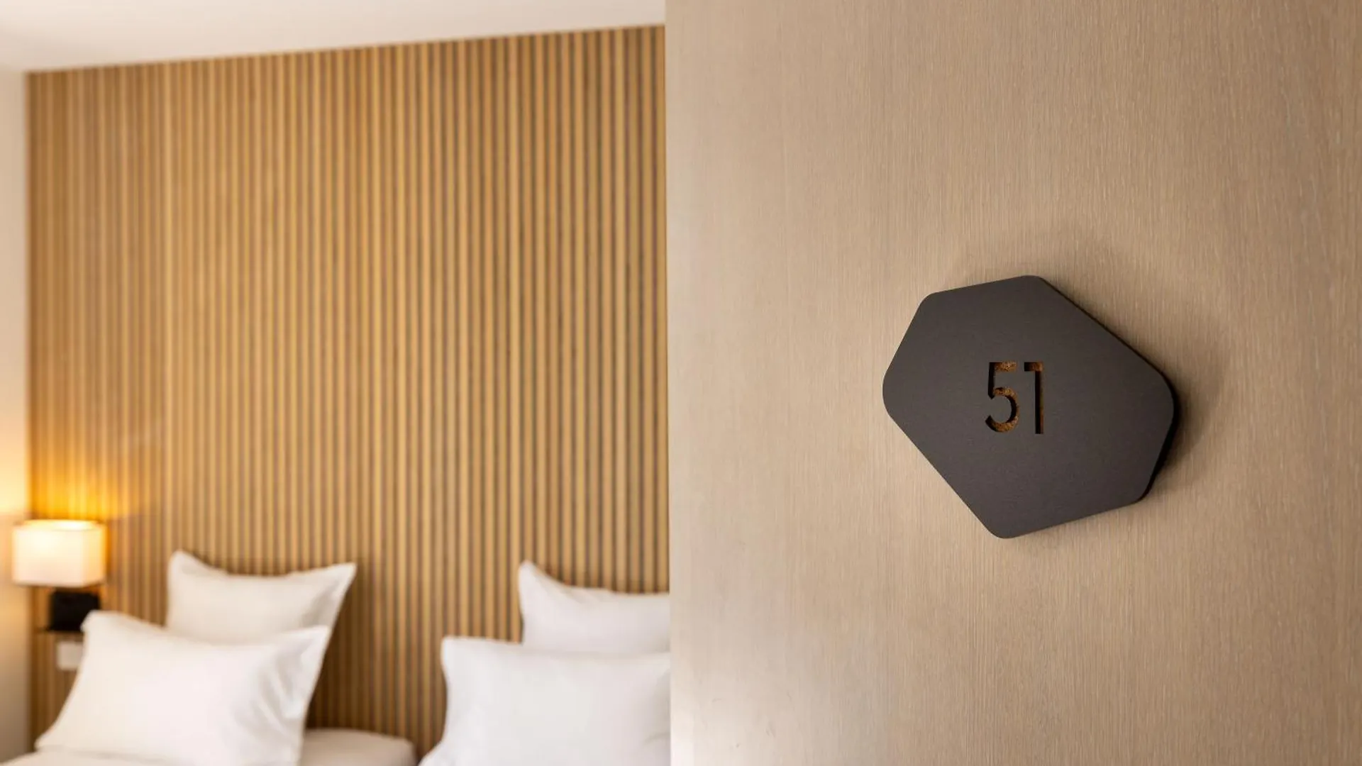 Hotel Korner Eiffel 3*