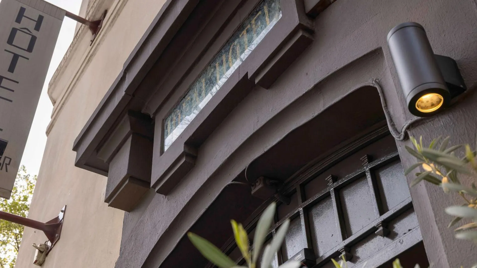 Hotell Korner Eiffel 3*