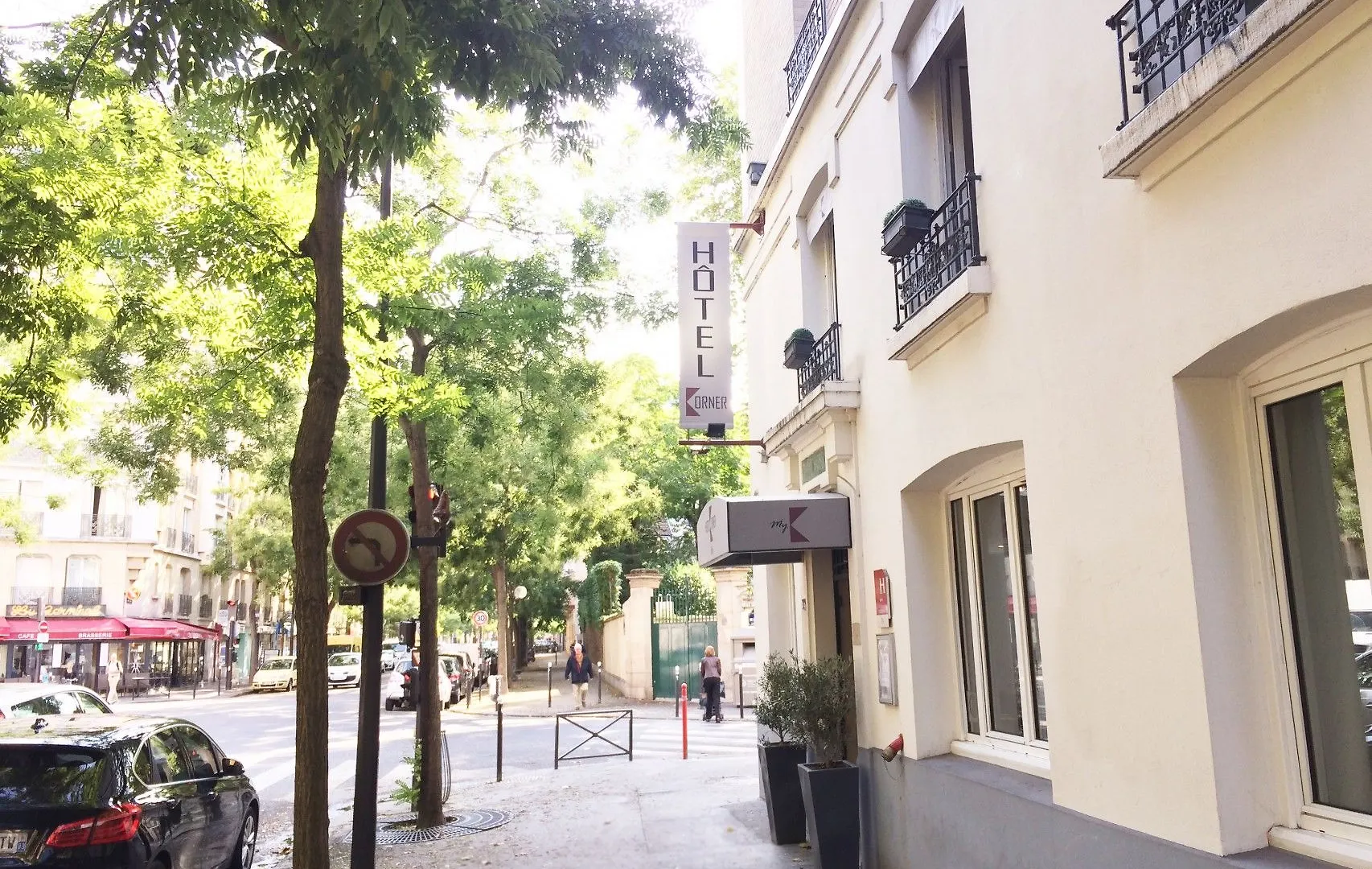 Korner Eiffel Hotel Paris